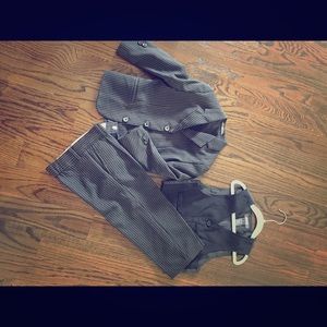 3T Kenneth Cole Pinstripe Suit (3 piece)